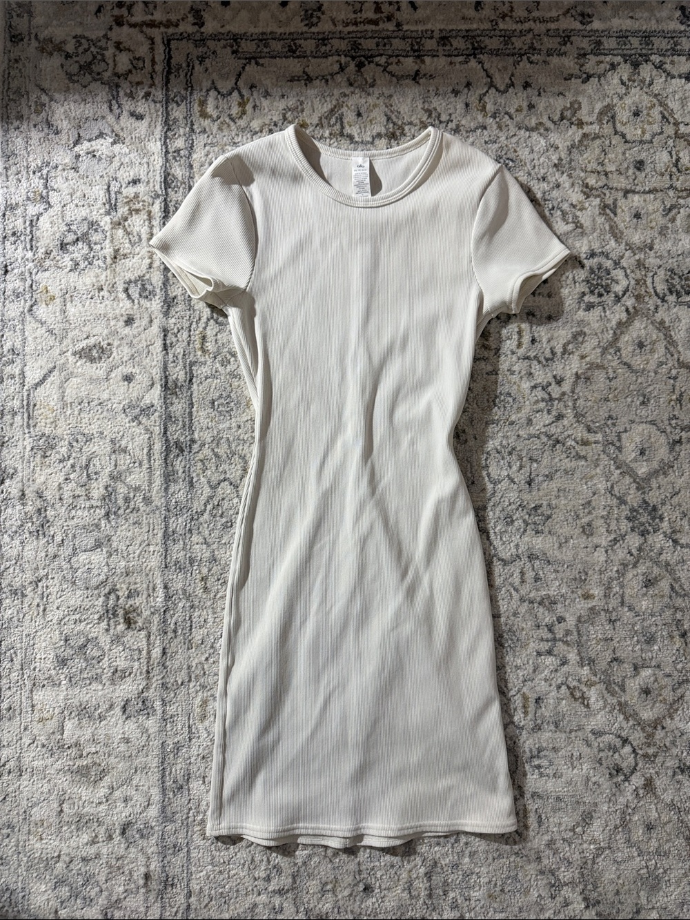 ALO Yoga Women's Short Sleeve Cream Ribbed Bodycon Dress